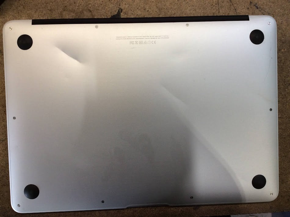 Apple Macbook Air A1466 Laptop 13.3" i5-5250U 8GBRAM 128GBSSD EMC2925 Silver A-
