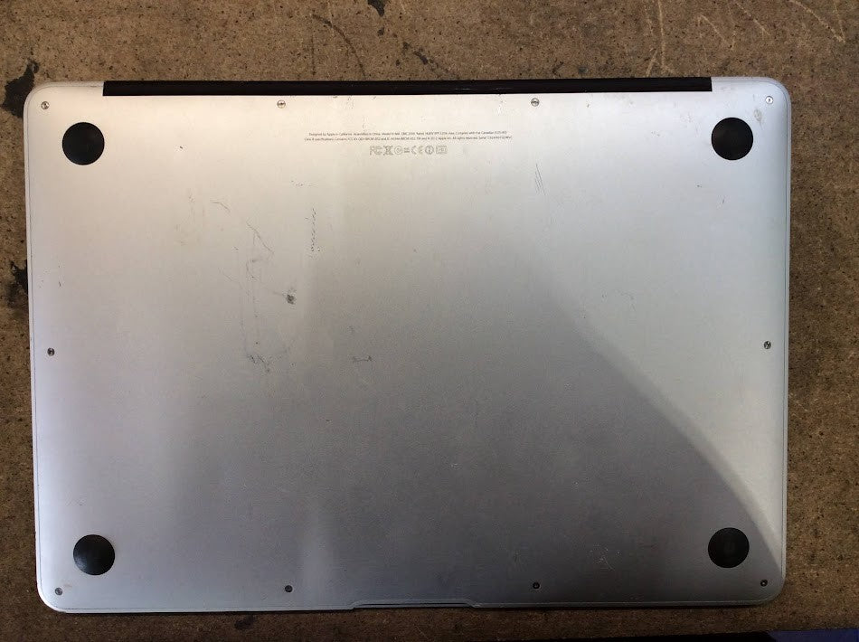 Apple Macbook Air A1466 Laptop 13.3" i5-3427U 4GBRAM 128GBSSD EMC2559 Silver A-