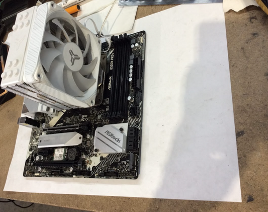 【ASRock B550M PRO4 mATX MB】+【AMD RYZEN 5600 CPU】+【CPU FAN】Socket AM4 USB-C