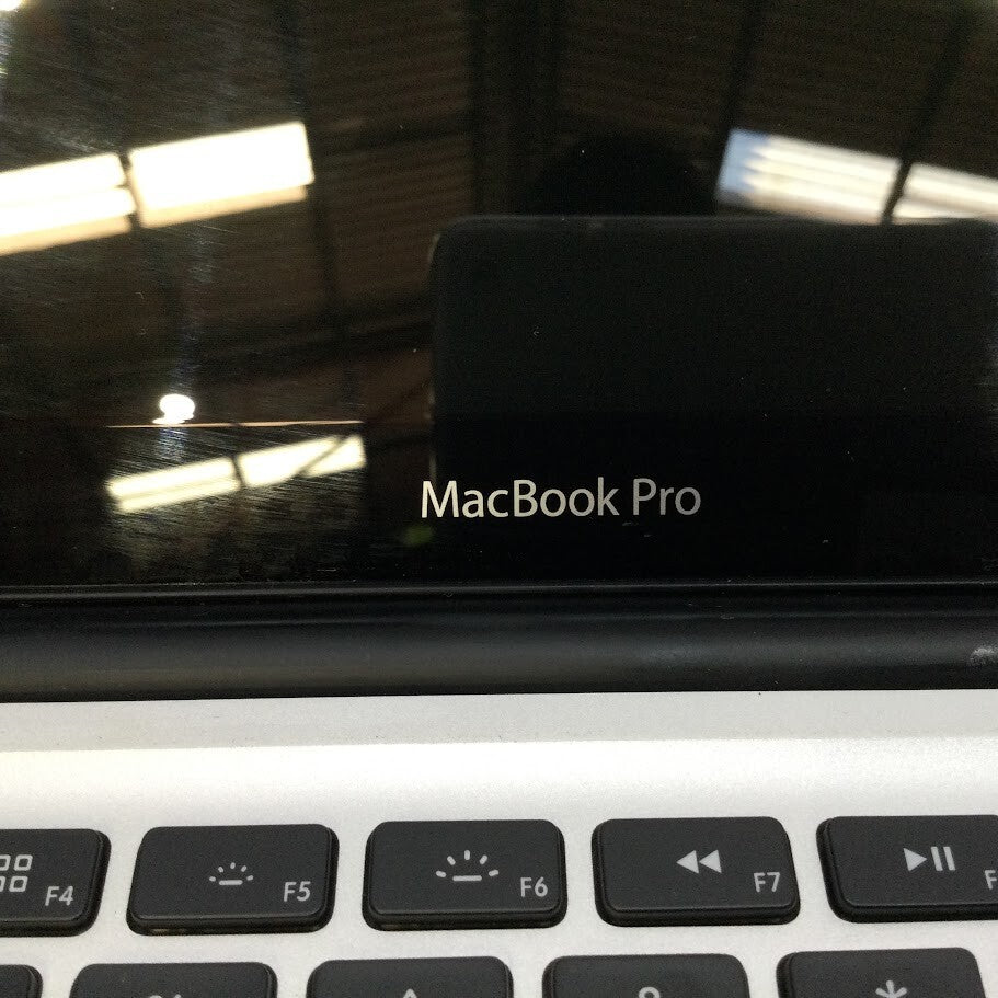 Apple MacBook Pro A1278 Laptop 13.3" i5-2435M 8GBRAM 250GB Silver EMC2555 A-