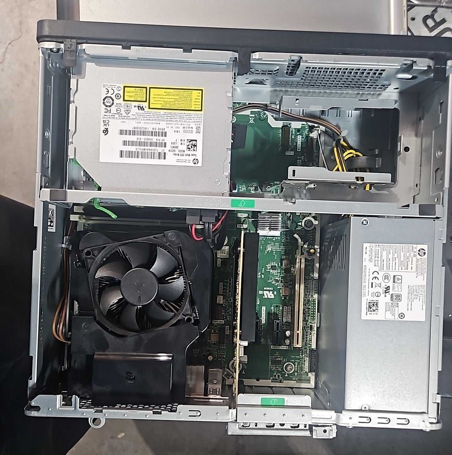 Barebone HP EliteDesk 800 G8 Small Deshtop+Gigabyte GT1030 10th (NO CPU/RAM/HDD)