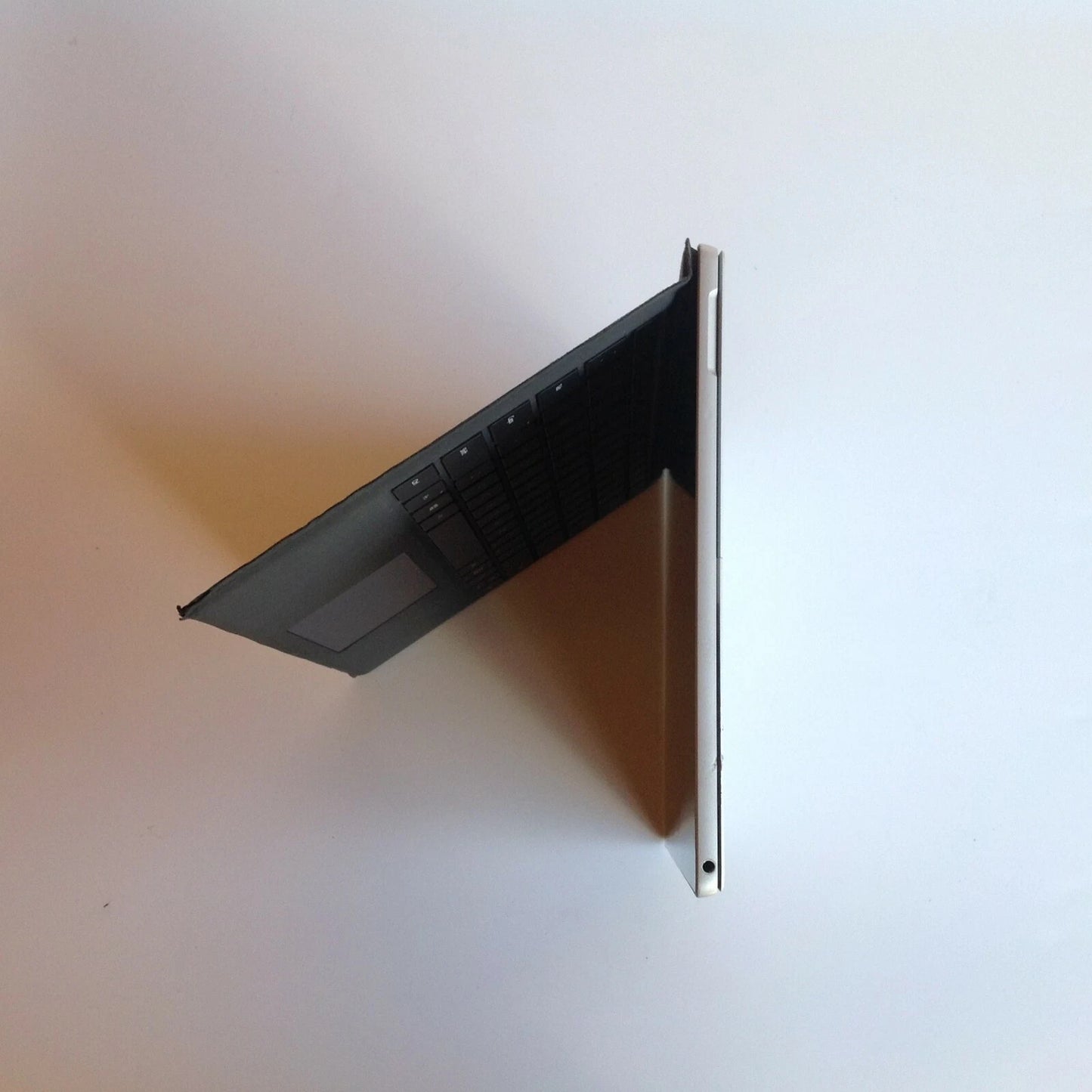 Microsoft Surface Pro 1796 Tablet 12.3" i5-7300U 8GBRAM 256GBSSD Au Seller A-