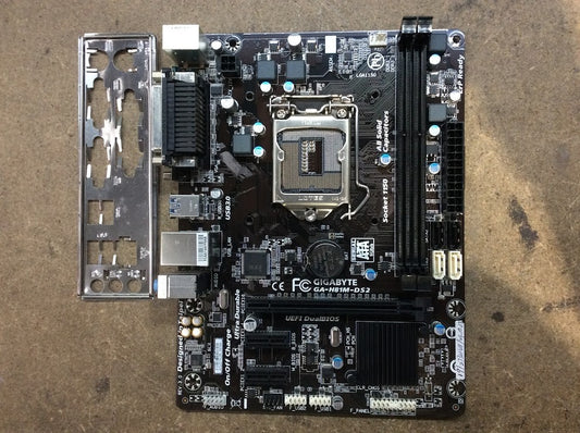 GIGABYTE GA-H81M-DS2 Motherboard DDR3 microATX LGA 1150 VGA DVI Intel H81