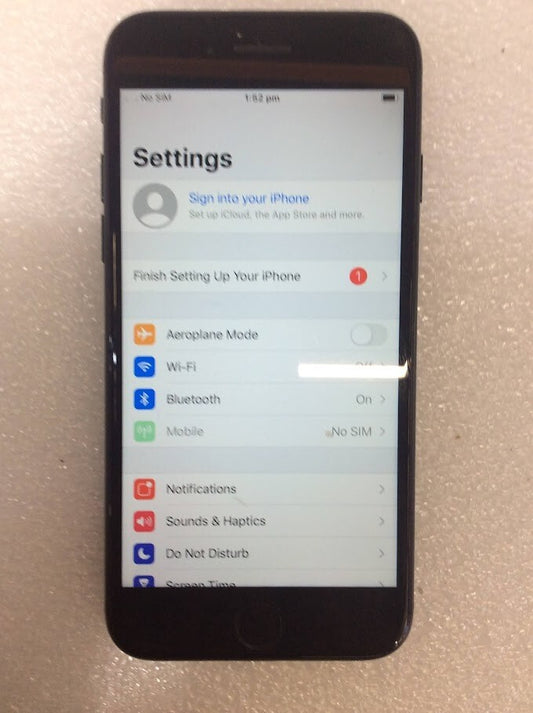 Apple A1778 iPhone 7 Phone 4.7" 32GB WiFi Bluetooth Touch Black Au Seller A-