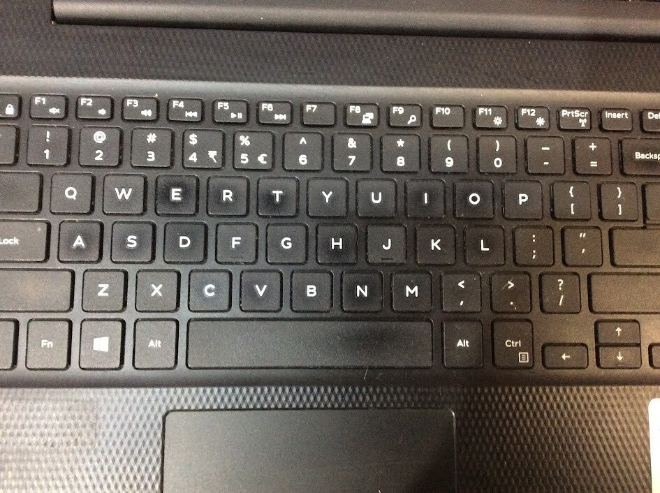 DELL Inspiron 3593 Laptop 15.6" i7-1065G7@1.30GHz 8GBRAM 128GBSSD HDMI Black A-