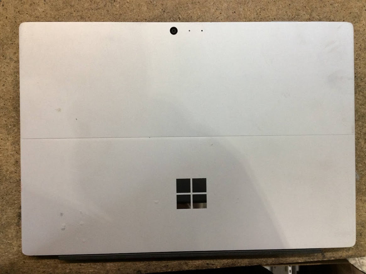 Microsoft Surface 1724 Tablet 12.3'' M3-6Y30 4GBRAM 128GBSSD Touch Au Seller A-