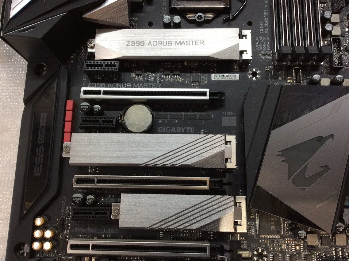 GIGABYTE Z390 AORUS MASTER Motherboard DDR4 ATX LGA 1151 USB-C HDMI Intel Z390