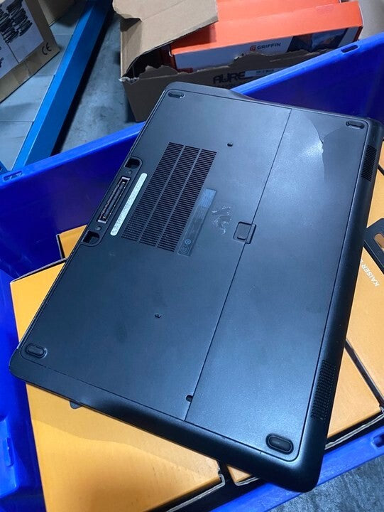 DELL Latitude E7440 Laptop 14'' i7-4600U@2.10GHz 4GBRAM 128GBSSD HDMI Silver C