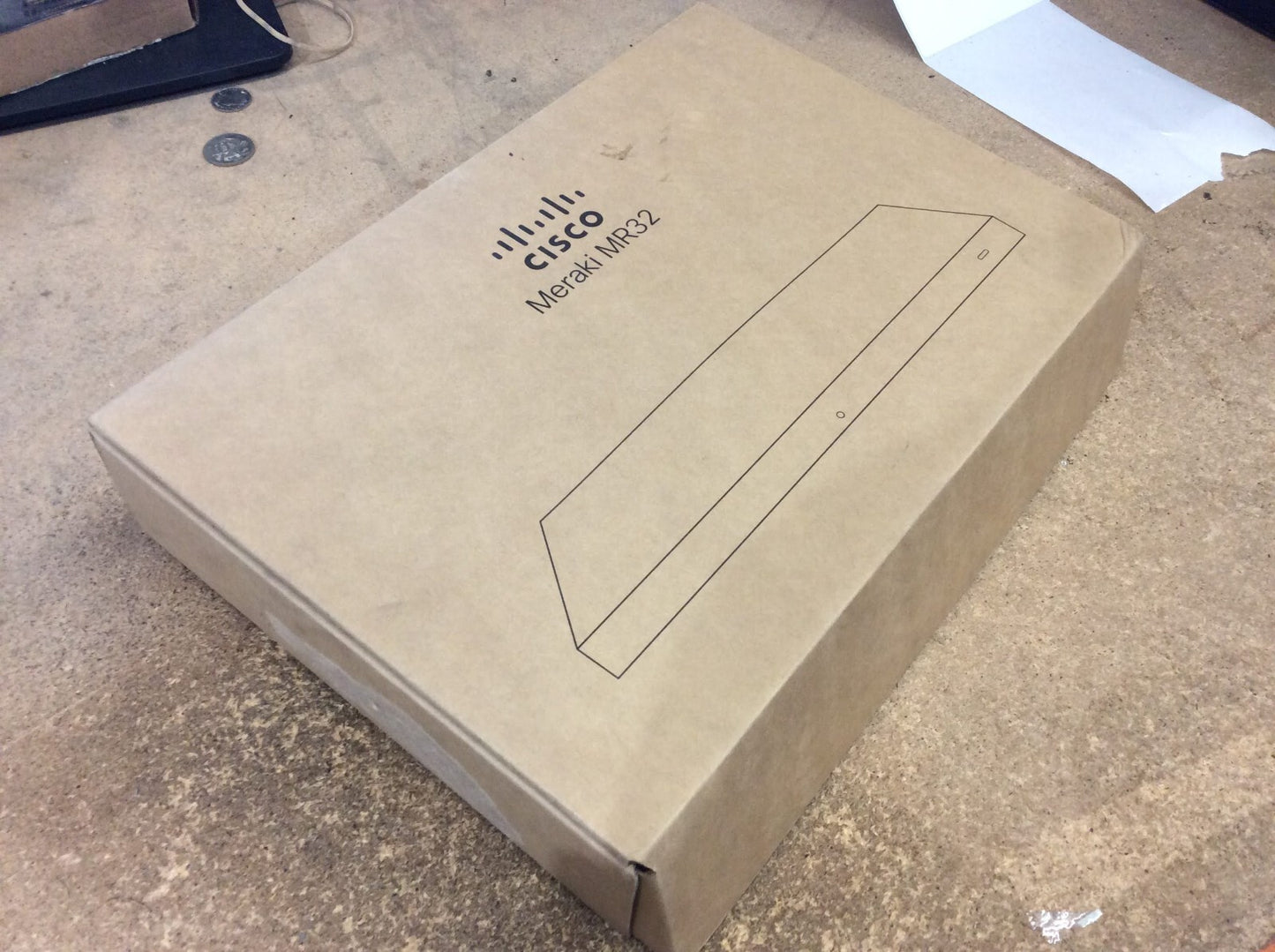 Cisco Meraki MR32-HW Managed Access Point w/Box,Stand and Accessory & Unclaimed
