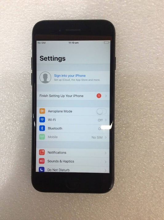 Apple A1778 iPhone 7 Phone 4.7" 32GB Wi-Fi Bluetooth Touch Black Au Seller A+