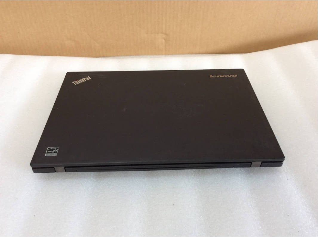Lenovo ThinkPad T450s Laptop 14" i5-5300U 8GBRAM 256GBSSD VGA Mini-DP Win11 A-