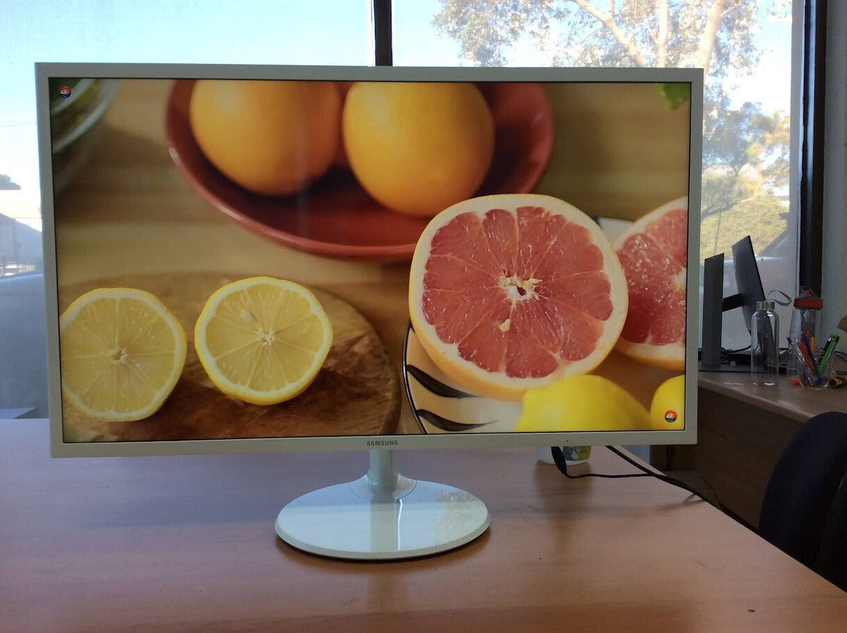 Samsung LS32F351FUEXXY Color Monitor 32 inch Full HD HDMI White Au Seller A-