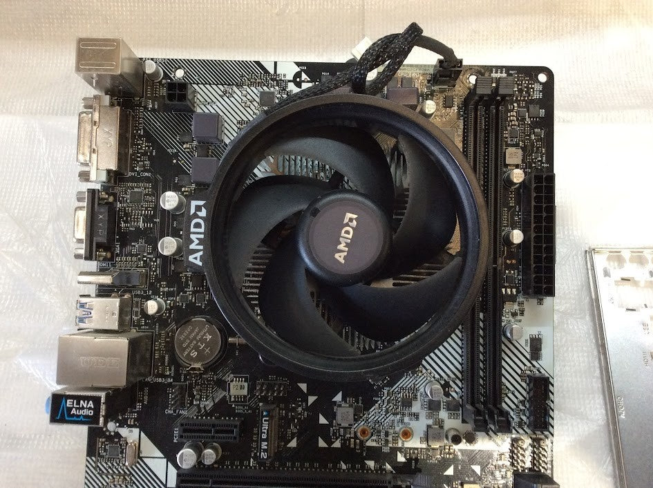 Asrock A320M-HDV Motherboard Socket AM4 micro ATX With AMD Ryzen 3 3200G [AU]