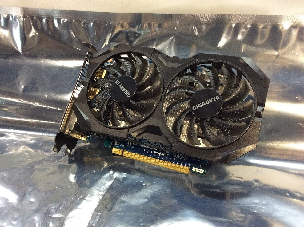 GIGABYTE GV-N75T0C2-2GI Graphics Card GeForce GTX 750 Ti DVI-I DVI-D HDMI DP