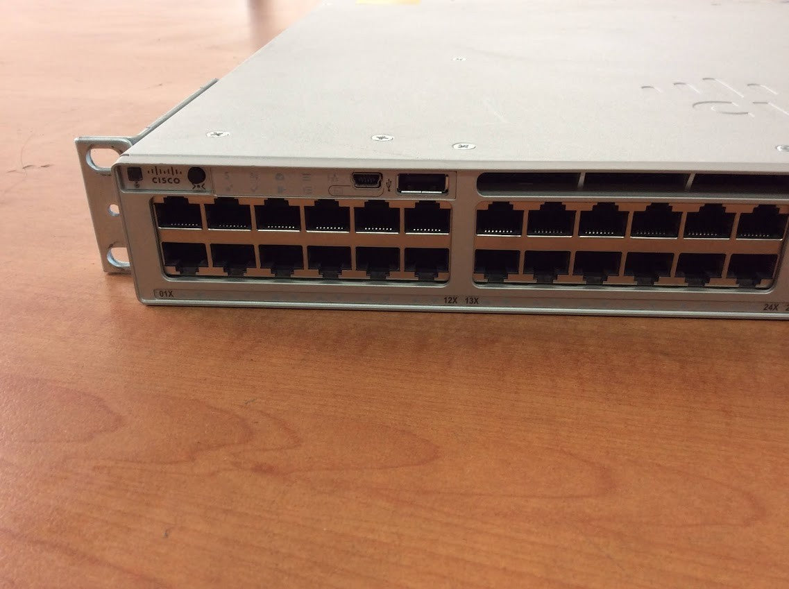 Cisco C9300-48P-E Gigabit PoE+C3850-MN-4-1G Network Essentials Switch+Dual PSU