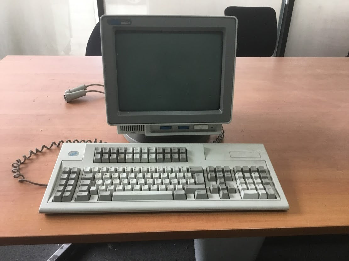 [AU Seller] IBM 3486 InfoWindow Twinax Vintage Computer With Keyboard- Untest A-