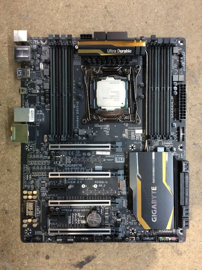 [AU] GIGABYTE GA-X99P-SLI DDR4 ATX LGA 2011-v3 Intel X99 DP USB-C With i7-5820K