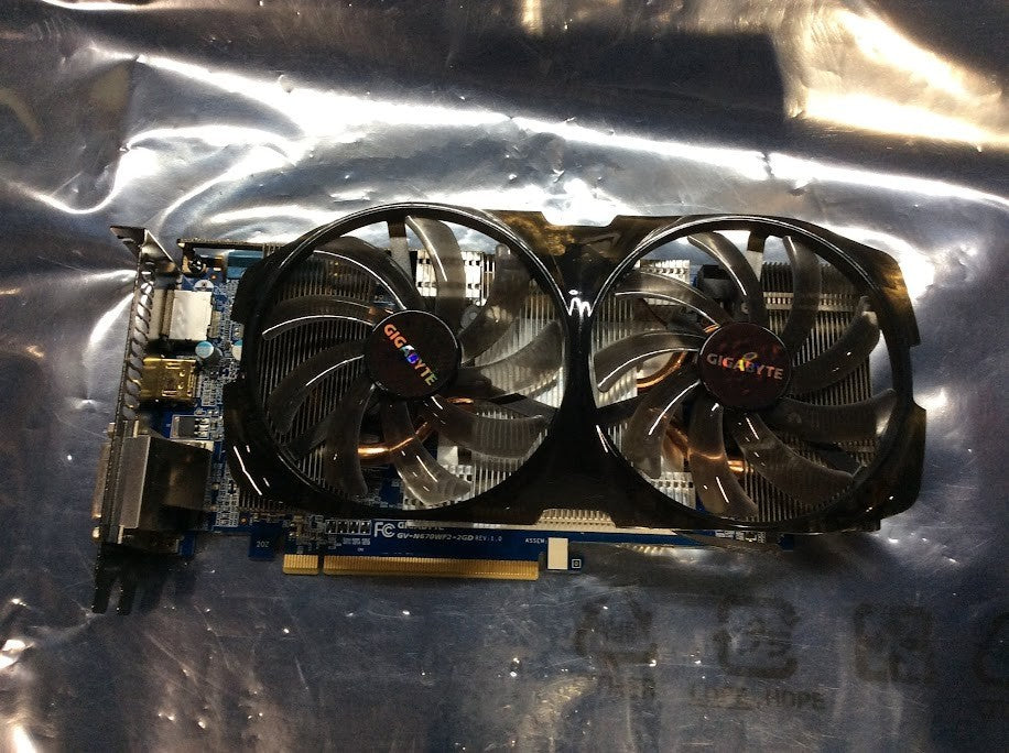 GIGABYTE GV-N670WF2-2GD Graphics Card GTX 670 DP HDMI DVI-D/DVI-I [AU Seller]