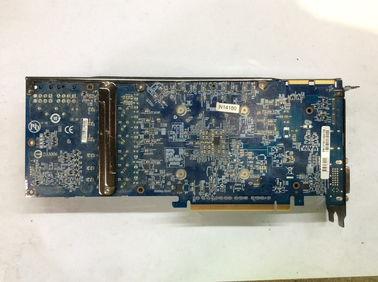 GIGABYTE GV-R795WF3-3GD REV 2.0 Graphic Card AMD HD7950 3GB GDDR5 HDMI Mini-DP