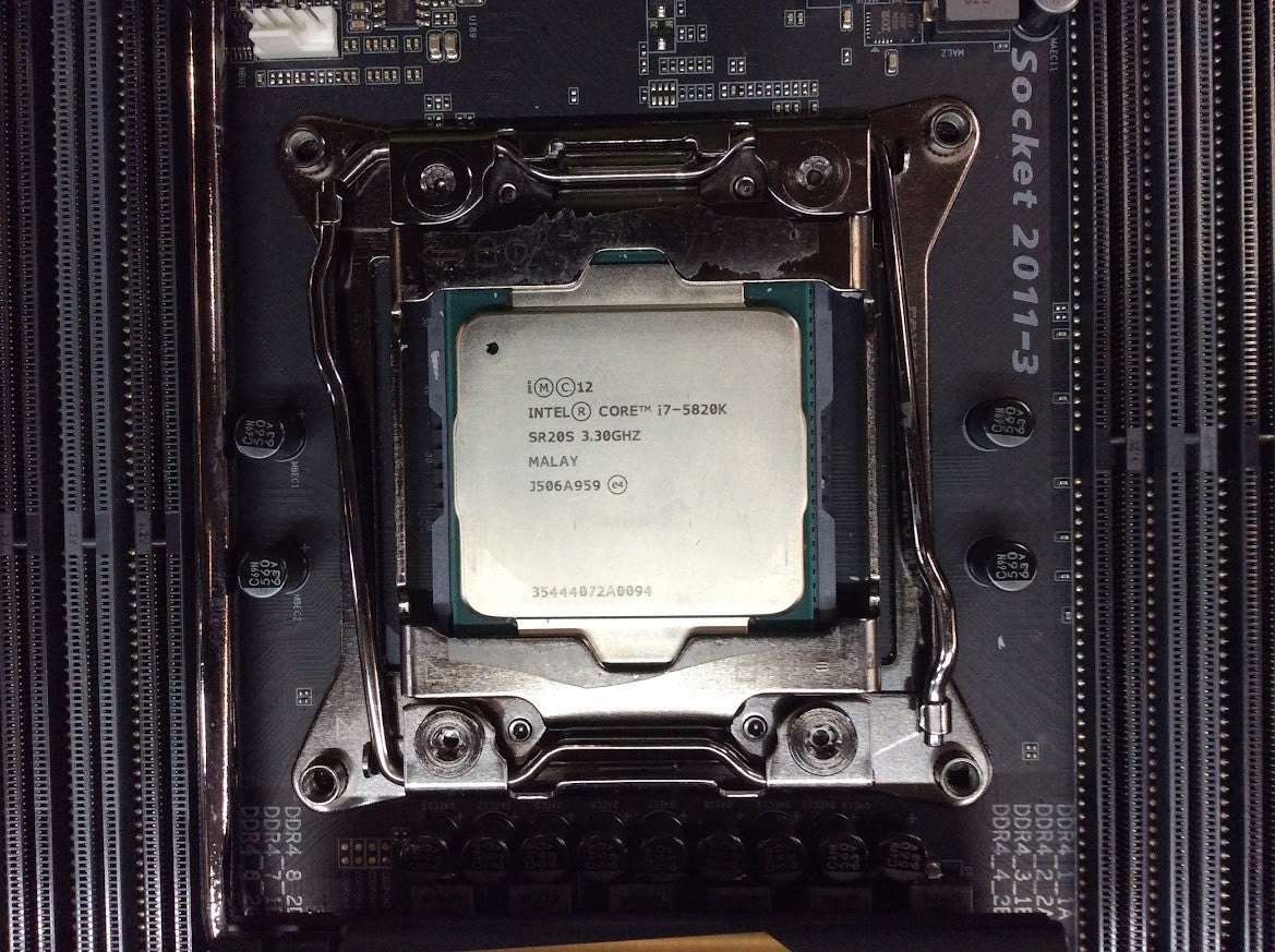 [AU] GIGABYTE GA-X99P-SLI DDR4 ATX LGA 2011-v3 Intel X99 DP USB-C With i7-5820K
