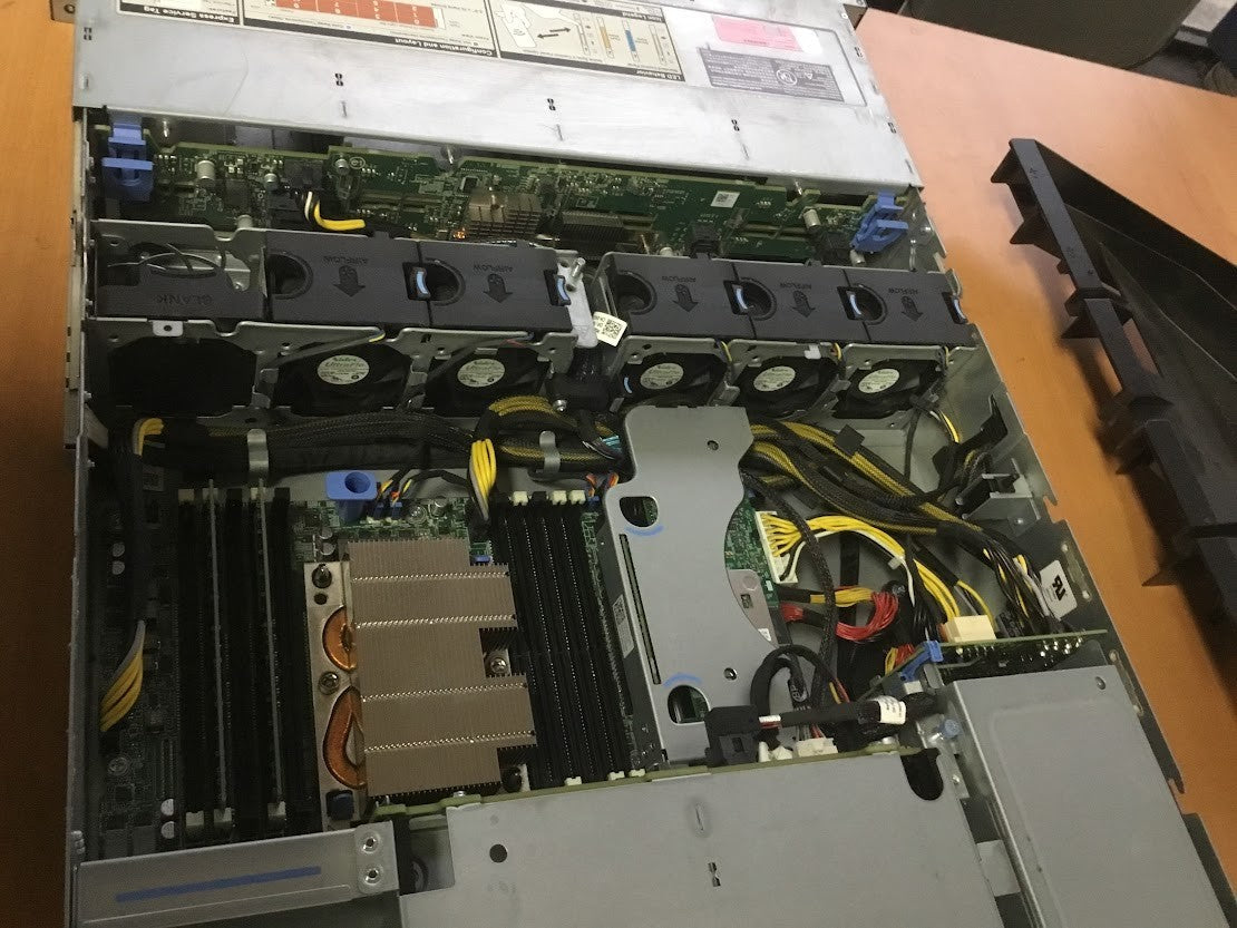 [AU]Dell PowerEdge R540 Server Xeon Silver 4208+32GBPC4+2x960GBSSD+2x600GB A-