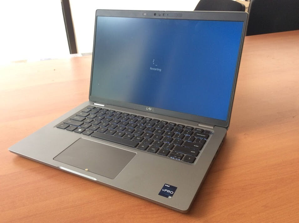 DELL Latitude 5430 12th Gen Laptop 14'' i7-1265U 32GBRAM 256GB USB-C Win10 A-