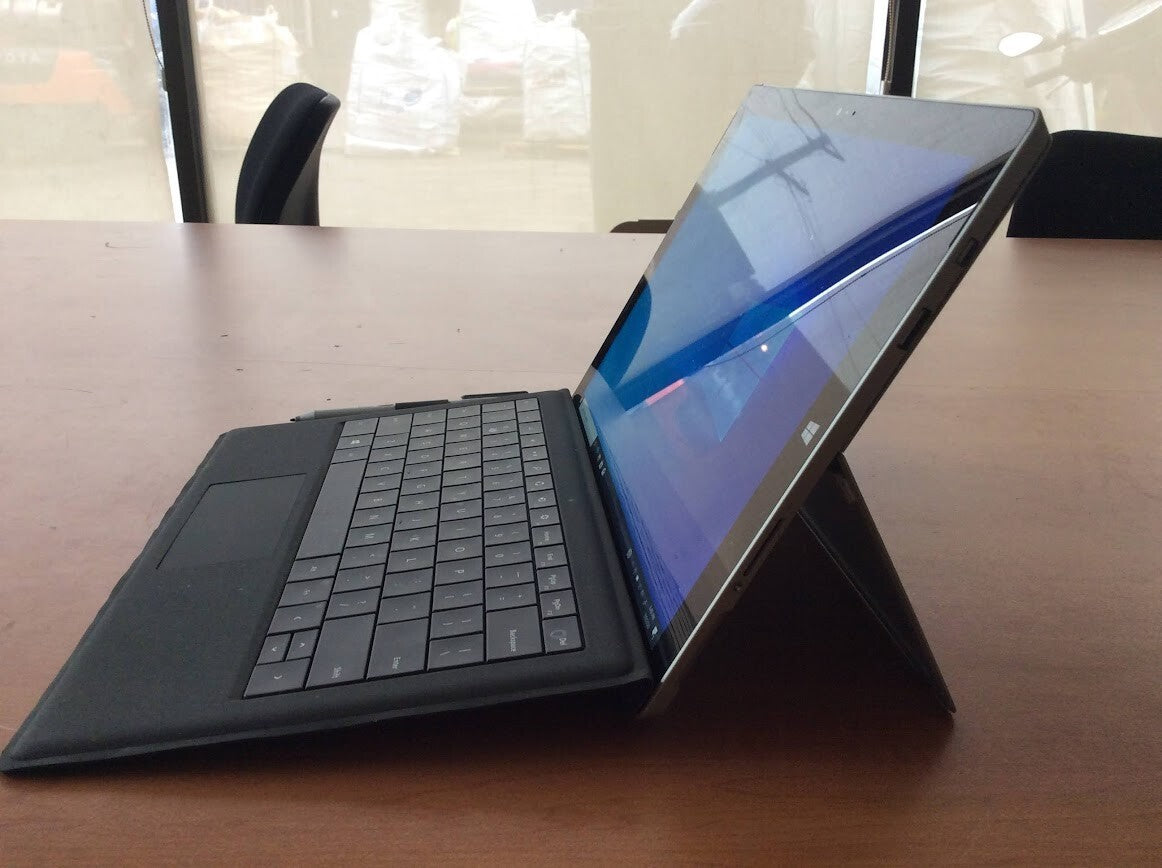 Microsoft Surface Pro 3 Tablet 12" i5-4300U 4GBRAM 128GBSSD Tested Au Stock A-