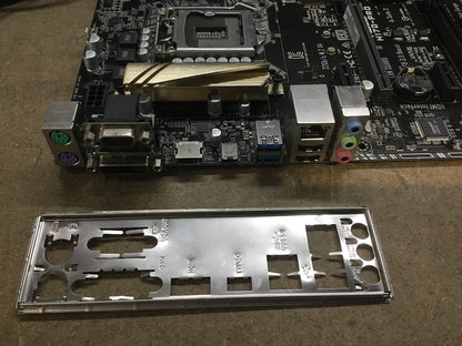 [AU] ASUS H170-PRO Motherboard DDR4 ATX LGA 1151 VGA DVI HDMI USB-C Intel H170