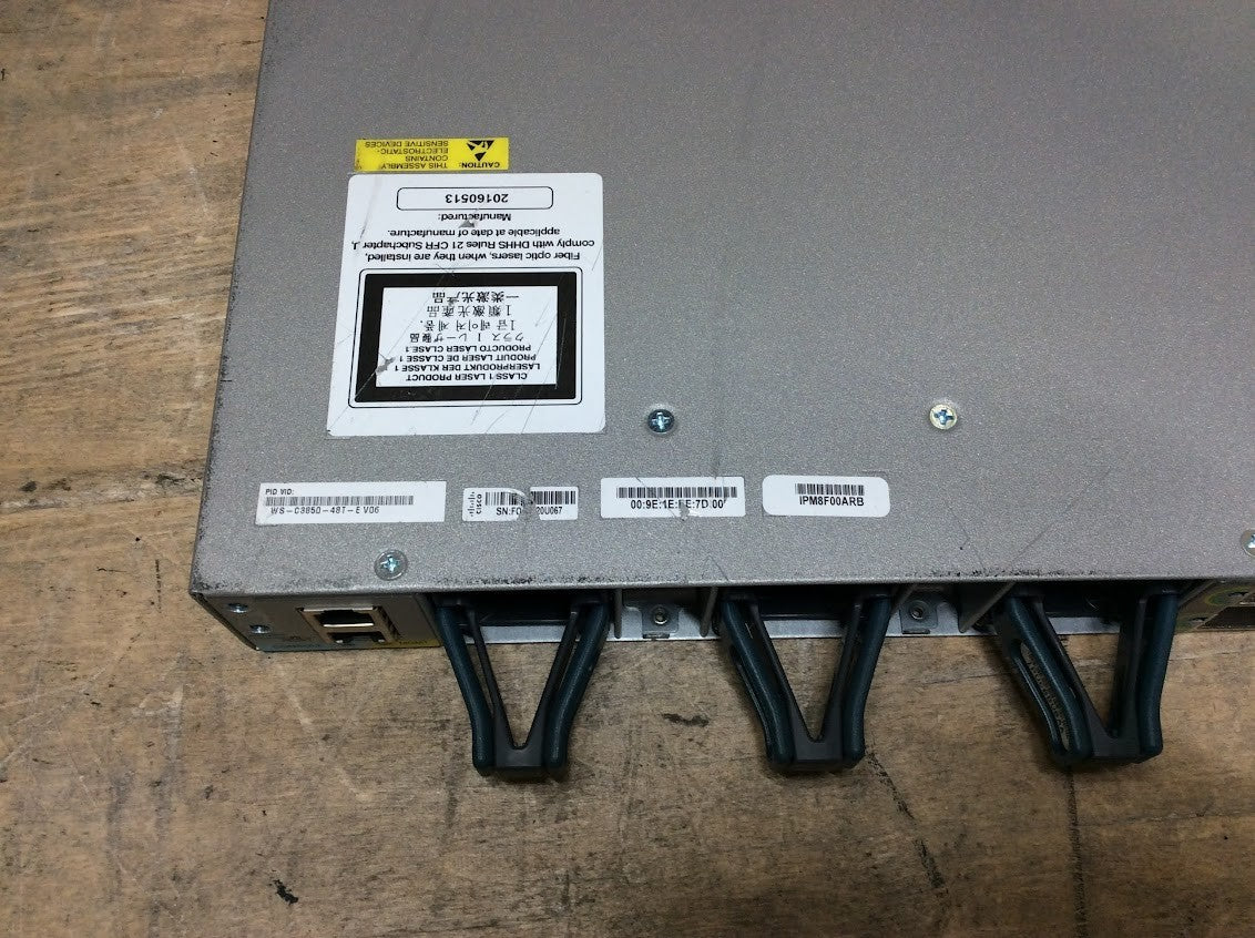 Cisco WS-C3850-48T-E 48-Port GbE Managed Switch w/C3850-NM-4-1G and Dual PSU A-