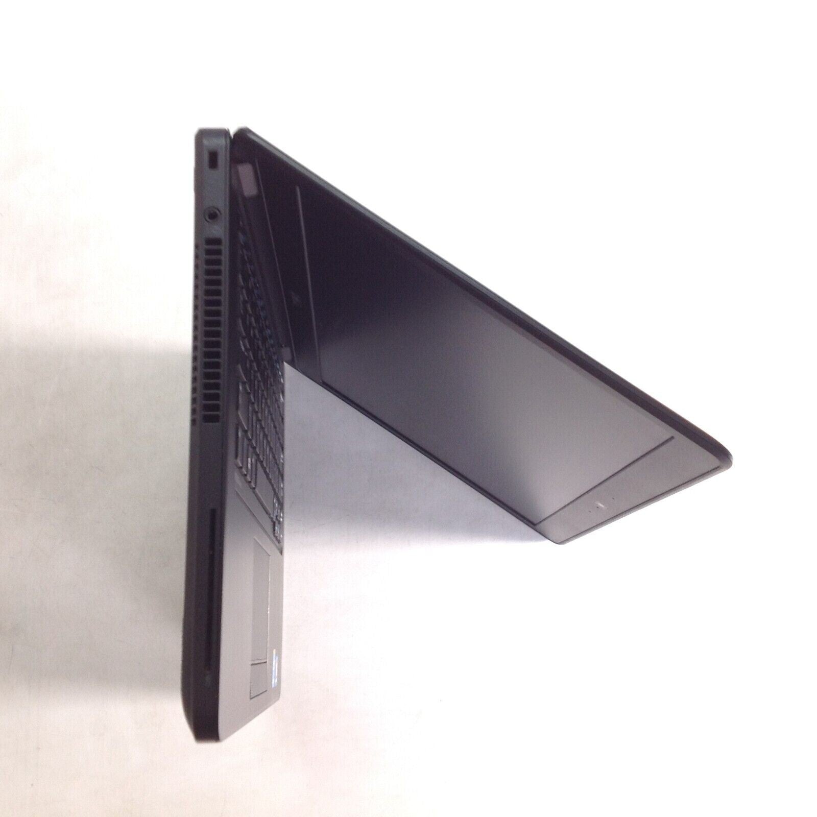 DELL Latitude E5450 Laptop 14'' i5-5200U@2.20GHz 4GBRAM 500GBHDD HDMI VGA A-
