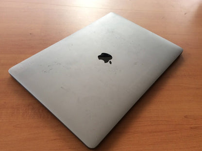 Apple Macbook Pro A1990 Laptop 15.4'' i7-8850H 32GBRAM 1TBSSD EMC3215 Silver A-