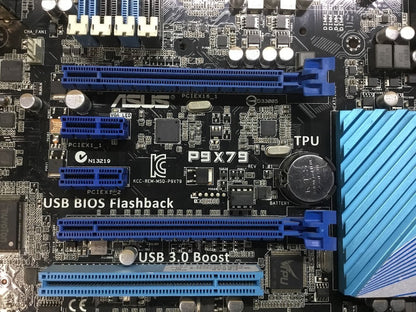 [AU] ASUS P9X79 Motherboard ATX LGA 2011 Intel X79 RJ-45 With CPU Intel i7-3820