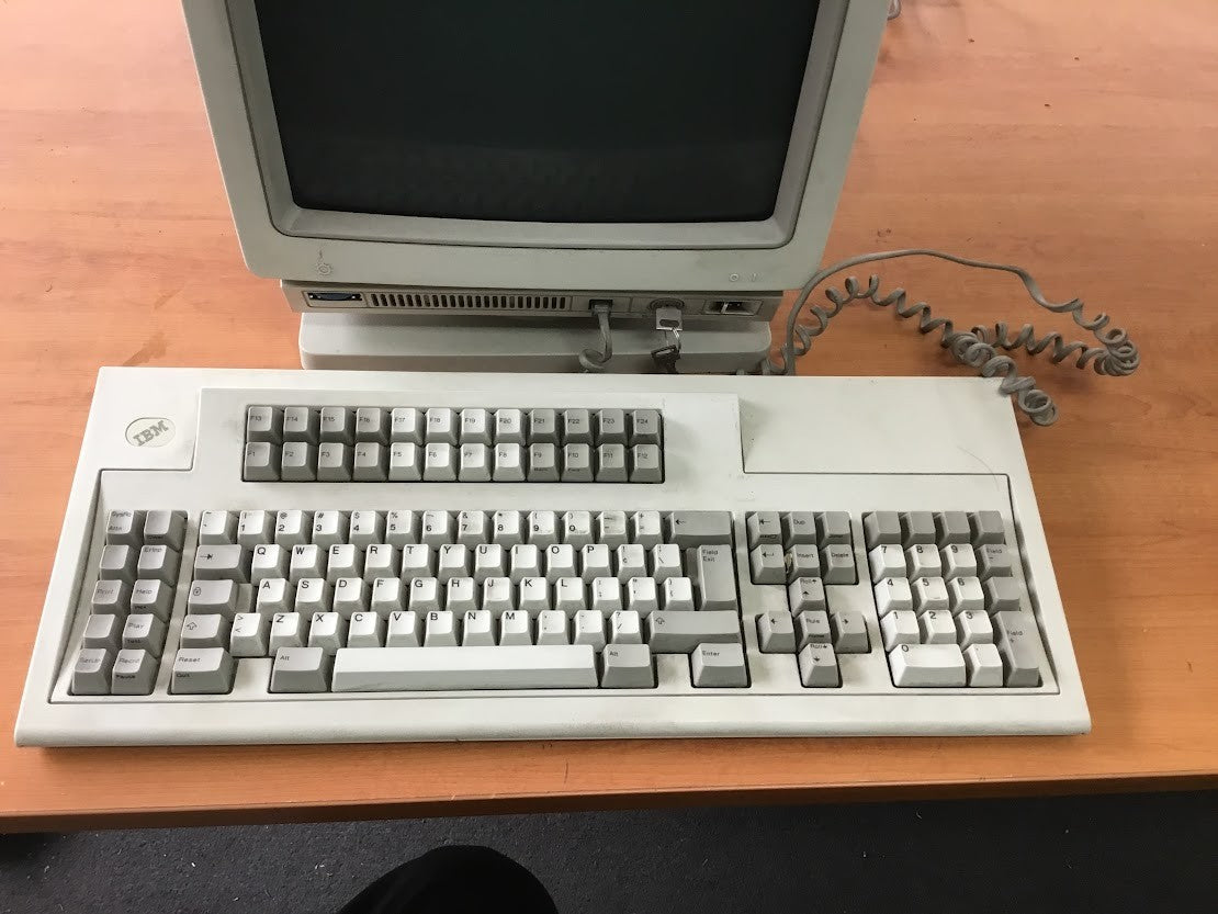 [AU Seller] IBM 3476 InfoWindow Twinax Vintage Computer With Keyboard- Untest A-