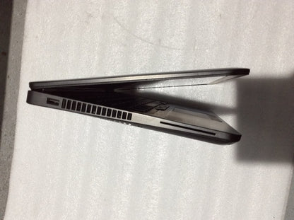 DELL Latitude E5470 Laptop 14'' i5-6300U 8GBRAM 256GBSSD HDMI USB3.0 Black B