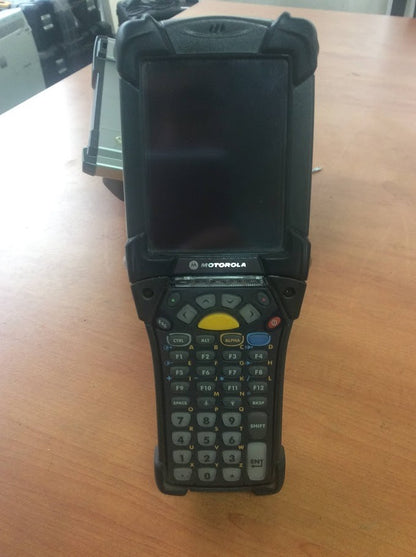Motorola  Symbol MC92N0 Barcode Scanner with Charging Statation+Extra Battery