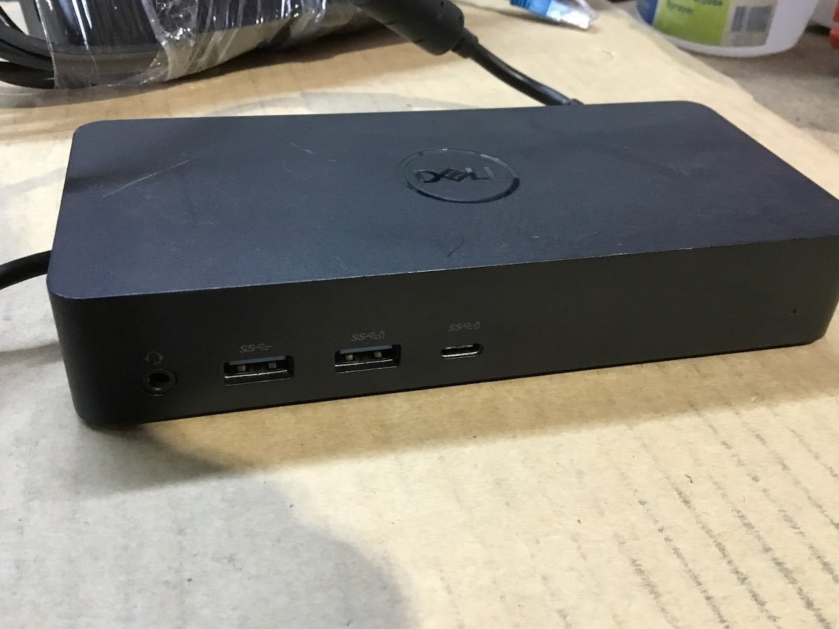 DELL D6000 Universal Docking Station USB-C DP HDMI with Charger Black Au Seller