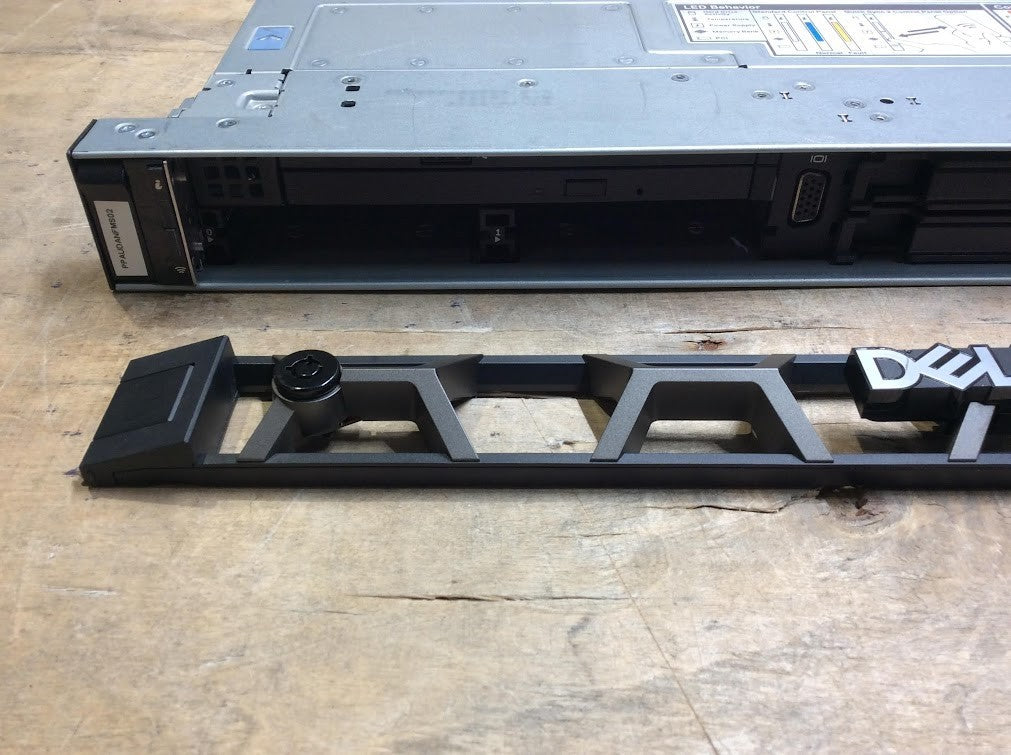 Dell PowerEdge R440 2 x Xeon Bronze 3104+2*PSU +8GB PC4+4 Ports Network Card A-