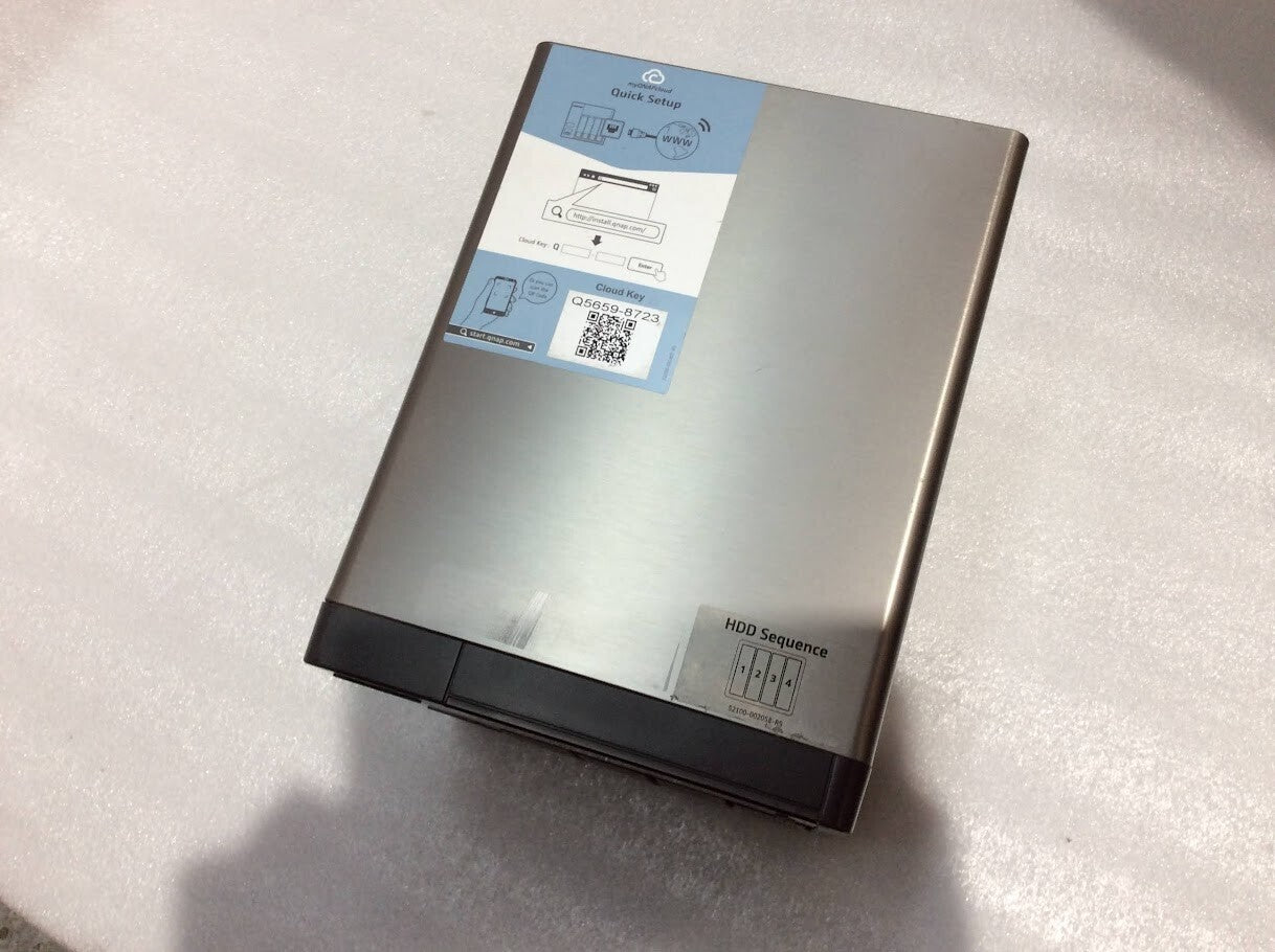 QNAP TS-453A INTEL N3160 4GB/2TBx4 Hard Disk Drive Raid0 7.24T+15V/5A Charger