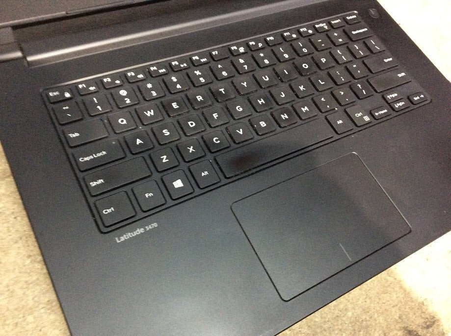 DELL Latitude 3470 Laptop 14'' i3-6100U@2.30GHz 8GBRAM 200GBSSD HDMI Black A-