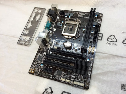 [AU]GIGABYTE GA-H81M-S2PV Motherboard DDR3 microATX LGA 1150 DVI VGA Intel H81