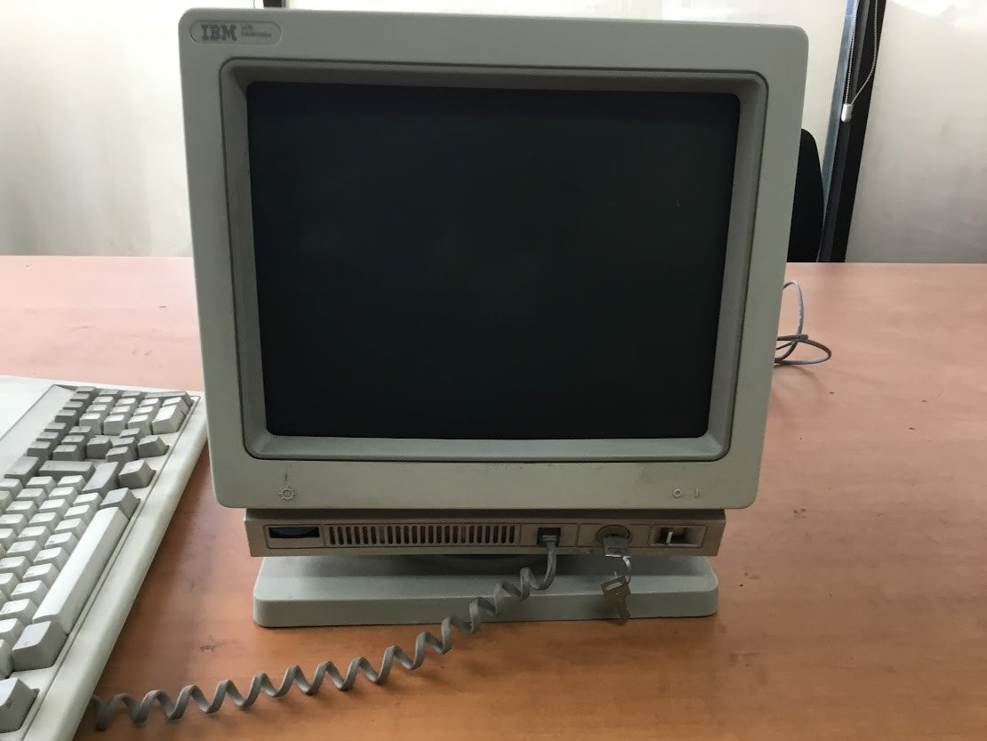 [AU Seller] IBM 3476 InfoWindow Twinax Vintage Computer With Keyboard- Untest A-