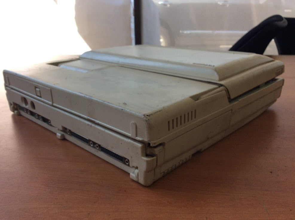 [AU Seller] Toshiba T1600 Vintage Laptop PA8010EA No Test No Charger B