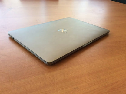 Apple MacBook Pro A1989 Laptop 13.3'' i7-8559U 16GBRAM 512GBSSD EMC 3214 A-