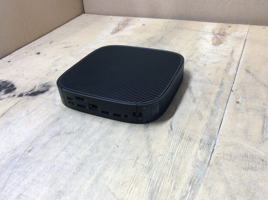 HP T530 Thin Client  AMD Embedded G-series GX-215JJ Radeon R2E 8GBRAM 32GB DP A+