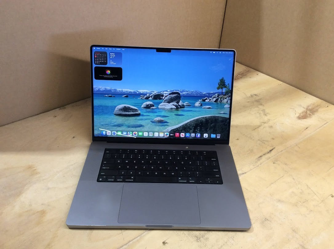 Apple MacBook Pro A2485 Laptop 16'' M1 PRO 32GBRAM 1TBSSD USB-C [AU Seller] B
