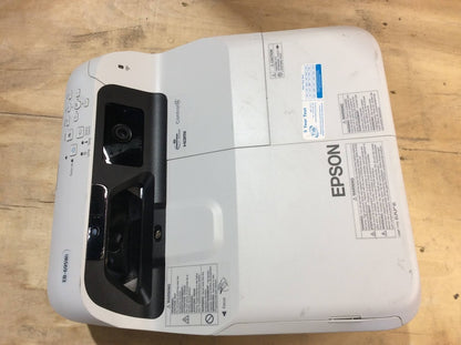 Epson EB-695Wi Ultra Short Throw Projector - Lamp Hours 3989h White [AU Seller]