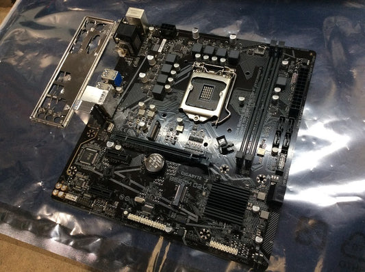 Gigabyte B560M D2V Motherboard MicroATX LGA 1200 VGA Intel B560 [AU Seller]
