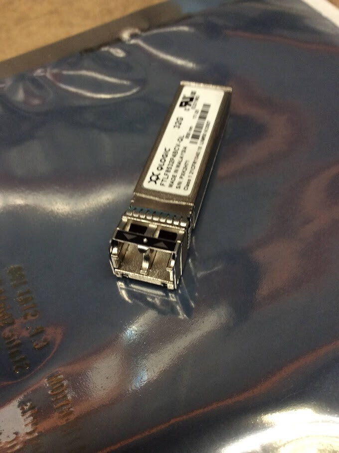 Qlogic | FTLF8532P4BCV-QL | SFP+ 32Gb FC SW 850nm Module Silver Au Seller