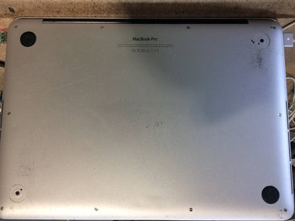 Apple MacBook Pro A1502 Laptop 13.3'' i5-5257U@2.7GHz 8GBRAM 256GBSSD EMC2835 A-