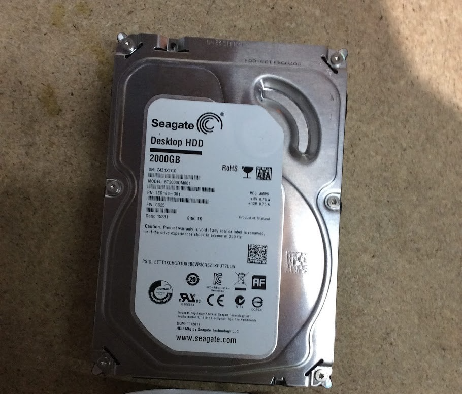 Seagate 2000GB 3.5'' HDD 7200RPM SATA 64MB Cache Hard Drive Disk ST2000DM001